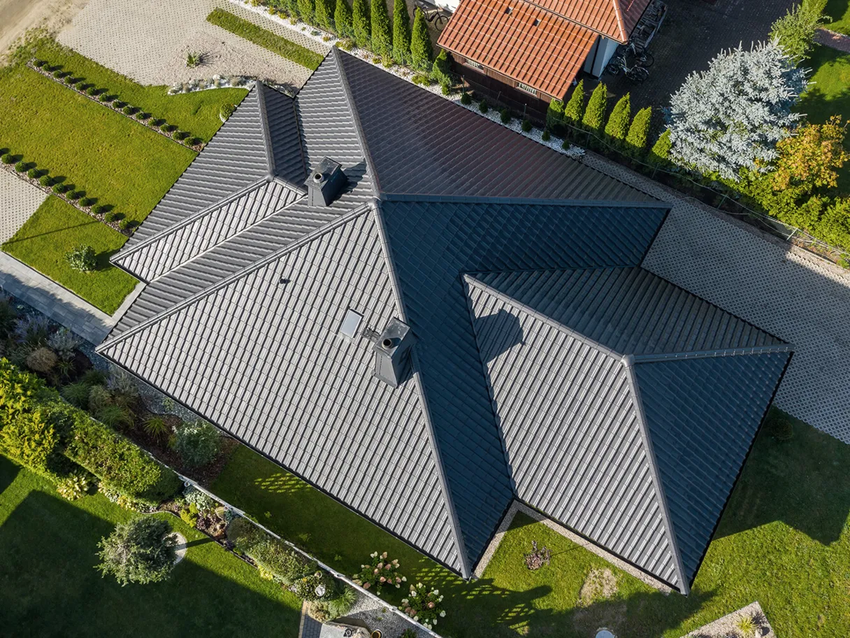 Typy střech – přehled nejoblíbenějších střešních konstrukcí a jejich využití