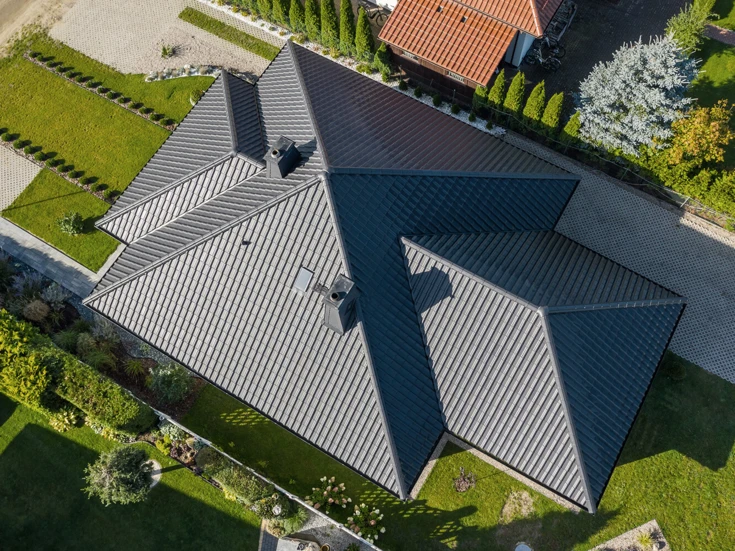 Typy střech – přehled nejoblíbenějších střešních konstrukcí a jejich využití